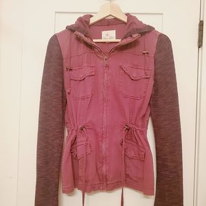 Very cute cinch waist vintage free people jacket